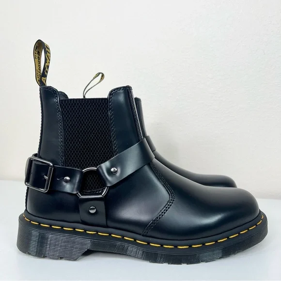 Dr. Martens WINCOX Black Leather Harness Buckle Moto Chelsea Boots Sz 9 NEW - Picture 9 of 16